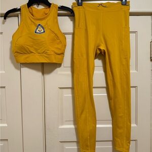 Fabletics yellow exercise bundle